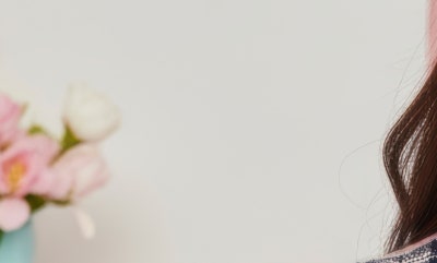 إذا كنت تريد مظهرًا طبيعيًا غير مبالغ فيه، فإن جراحة الجفن المزدوج للطلاب التي يكثر البحث عنها في عيادة فورسيزونز للجراح