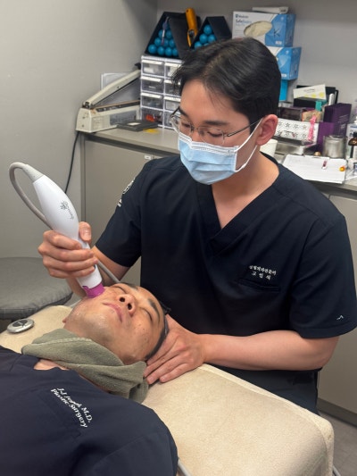 ข่าวการนำเข้า Ulthermage Lifting เพื่อการรักษาที่ดีขึ้น [Four Seasons Plastic Surgery, ปูซาน]