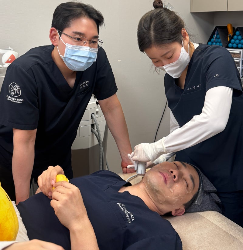 ข่าวการนำเข้า Ulthermage Lifting เพื่อการรักษาที่ดีขึ้น [Four Seasons Plastic Surgery, ปูซาน]