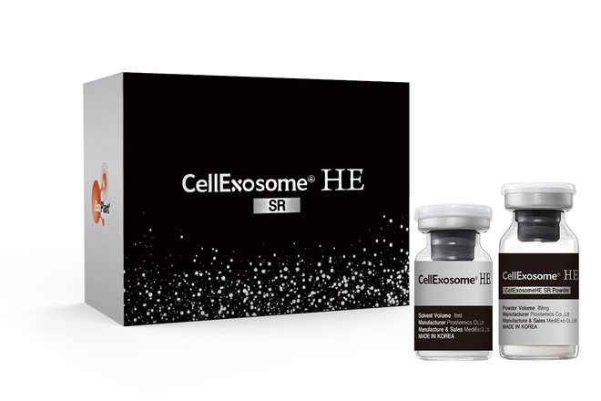 Kotak produk hitam Cell Exosome HE SR dan dua vial di atas latar putih